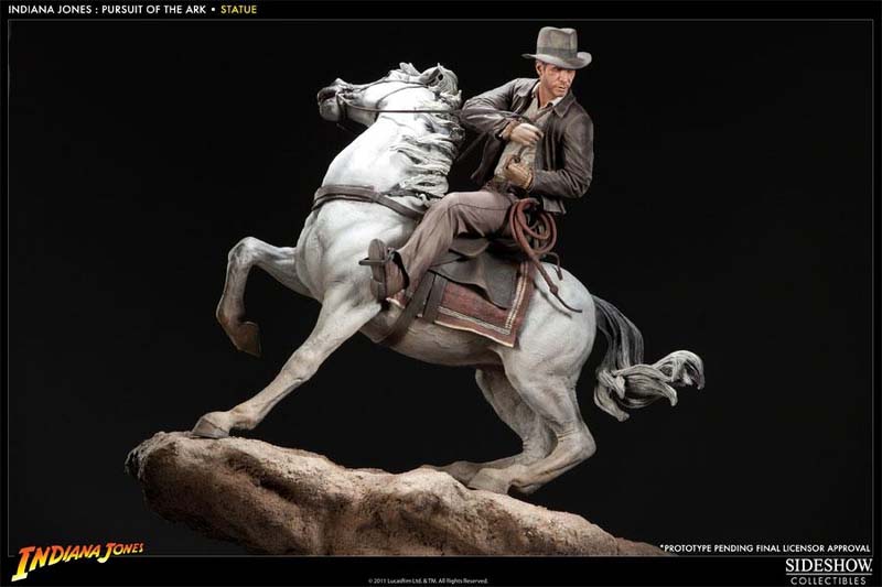 Indy on horseback statue by Sideshow